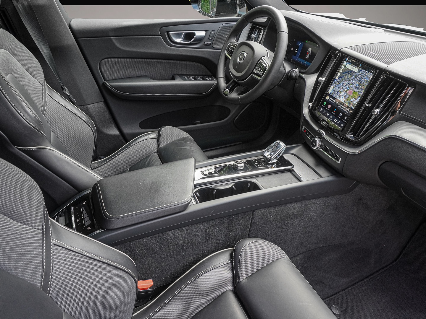 Volvo XC60 (01/2024, Diesel)