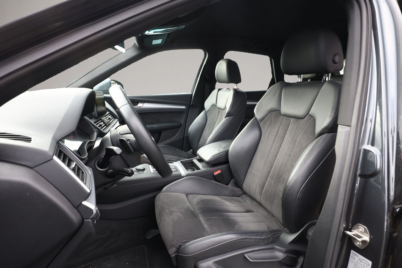 Audi quattro (12/2020, Benzin)