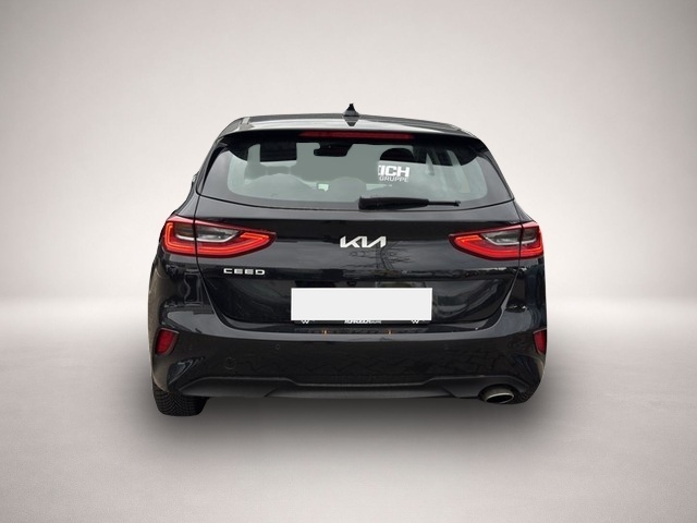 KIA cee'd / Ceed (09/2025, Benzin)
