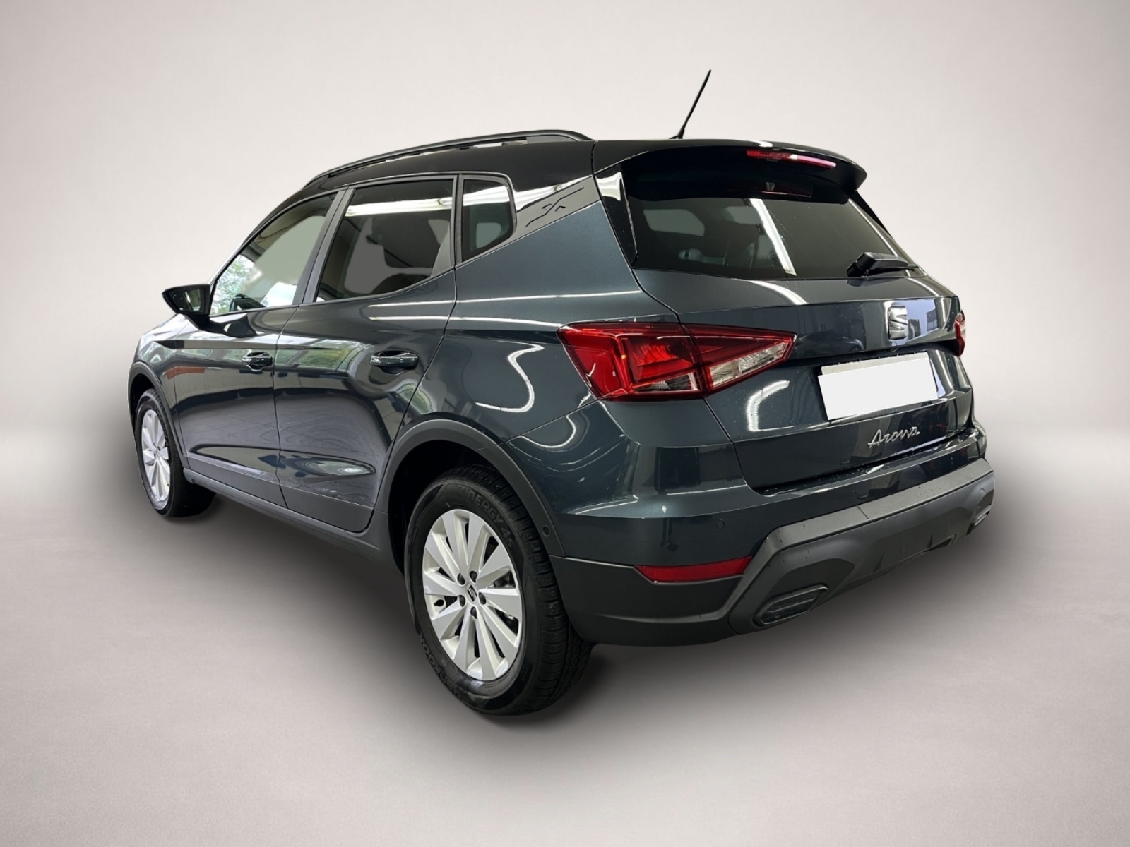 Seat Arona (09/2025, Benzin)