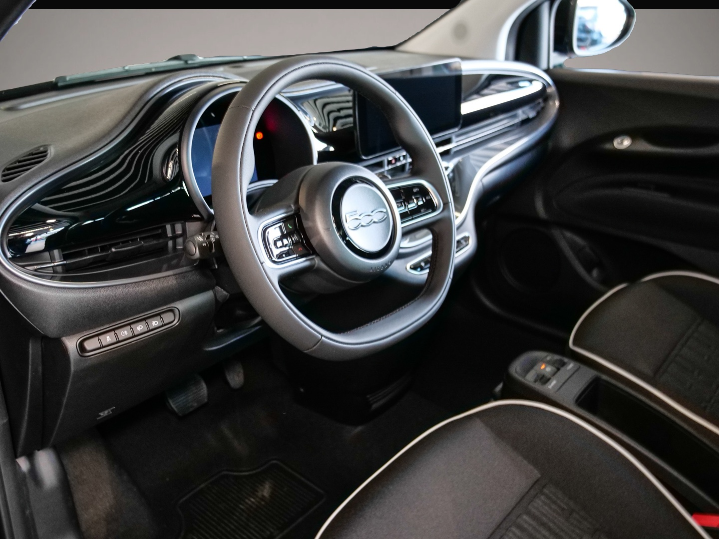 Fiat 500e (, ELECTRIC)