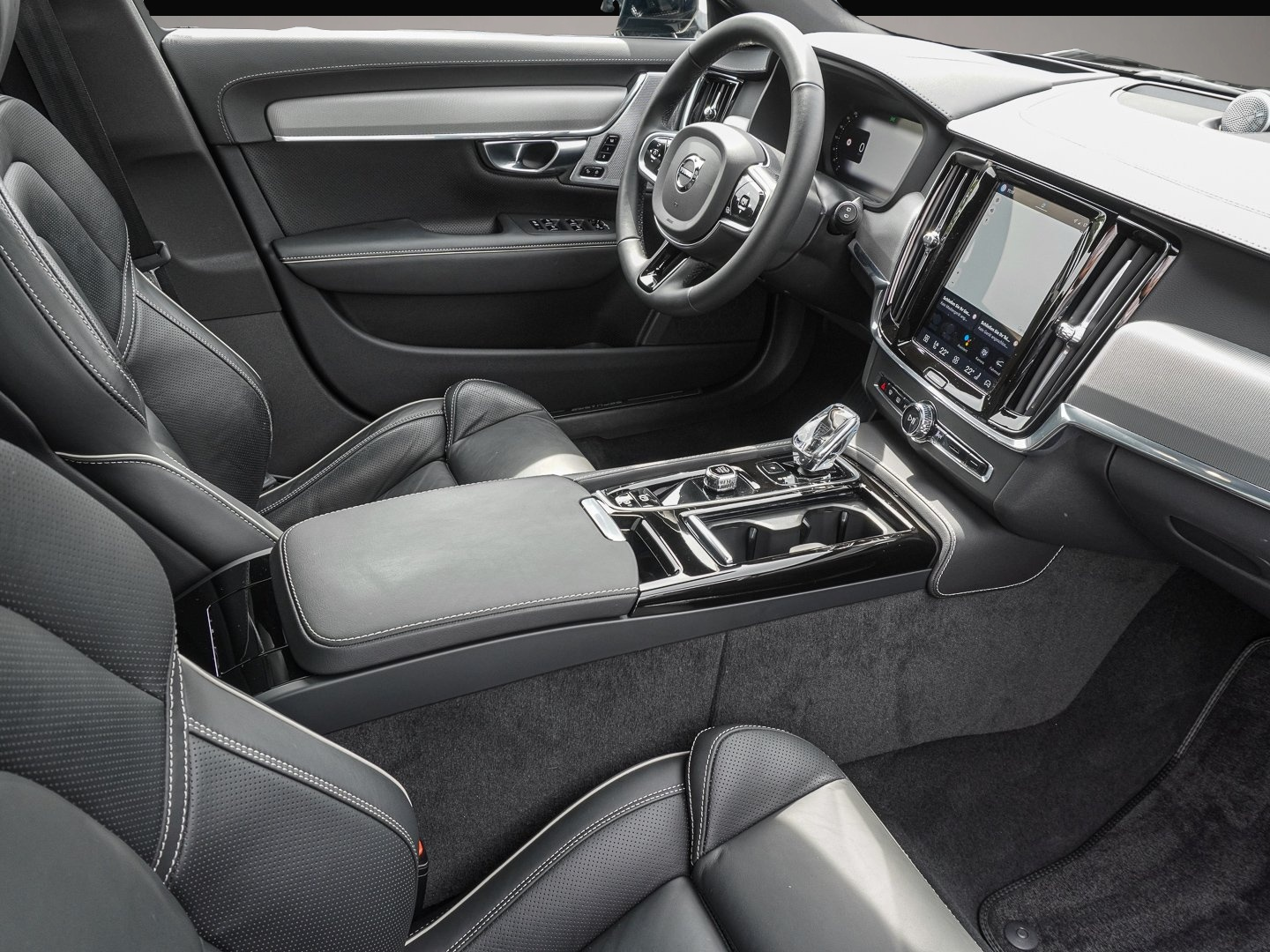 Volvo V90 (03/2023, )