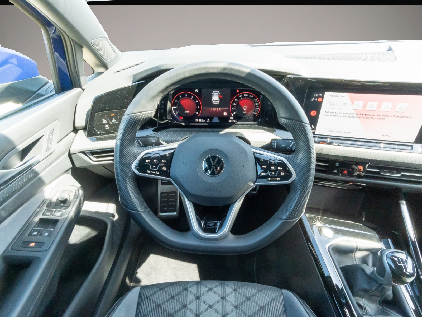 Volkswagen Golf (03/2023, Benzin)