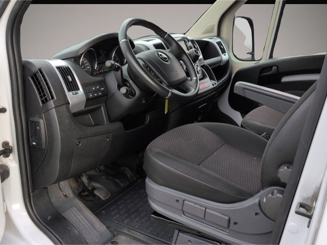 Opel Other (04/2022, Diesel)