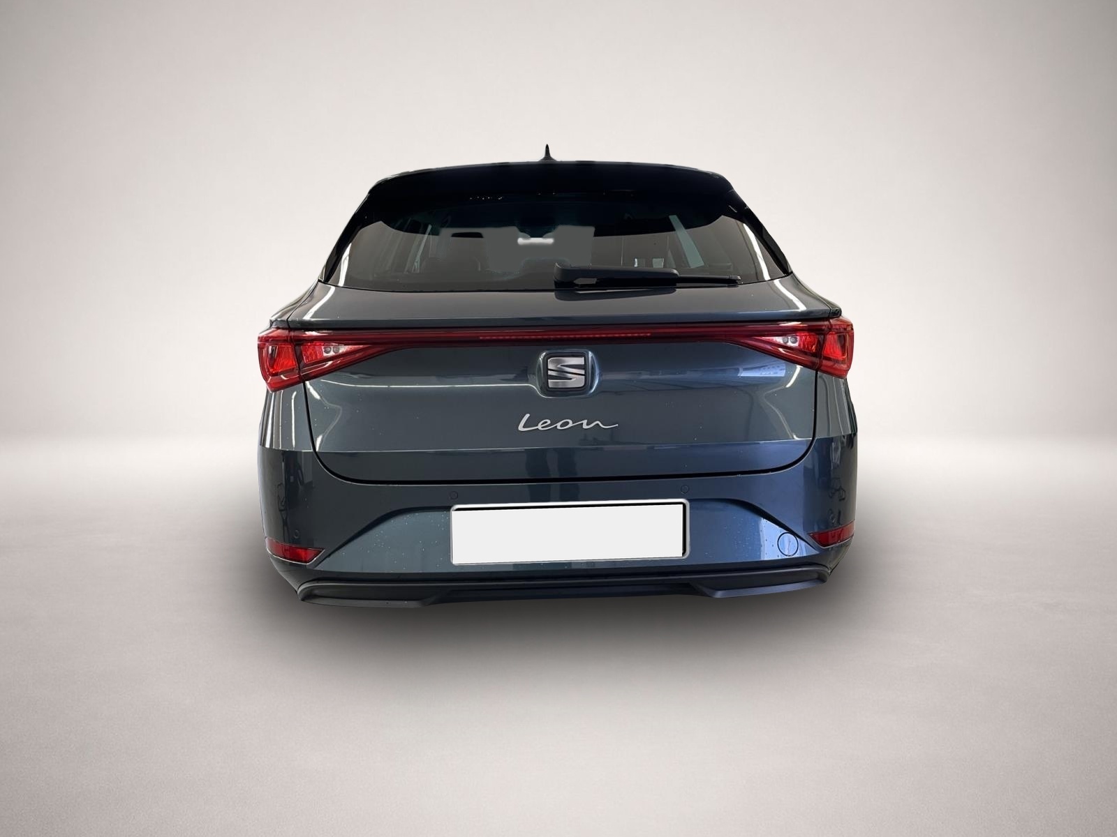 Seat Leon (04/2020, Benzin)