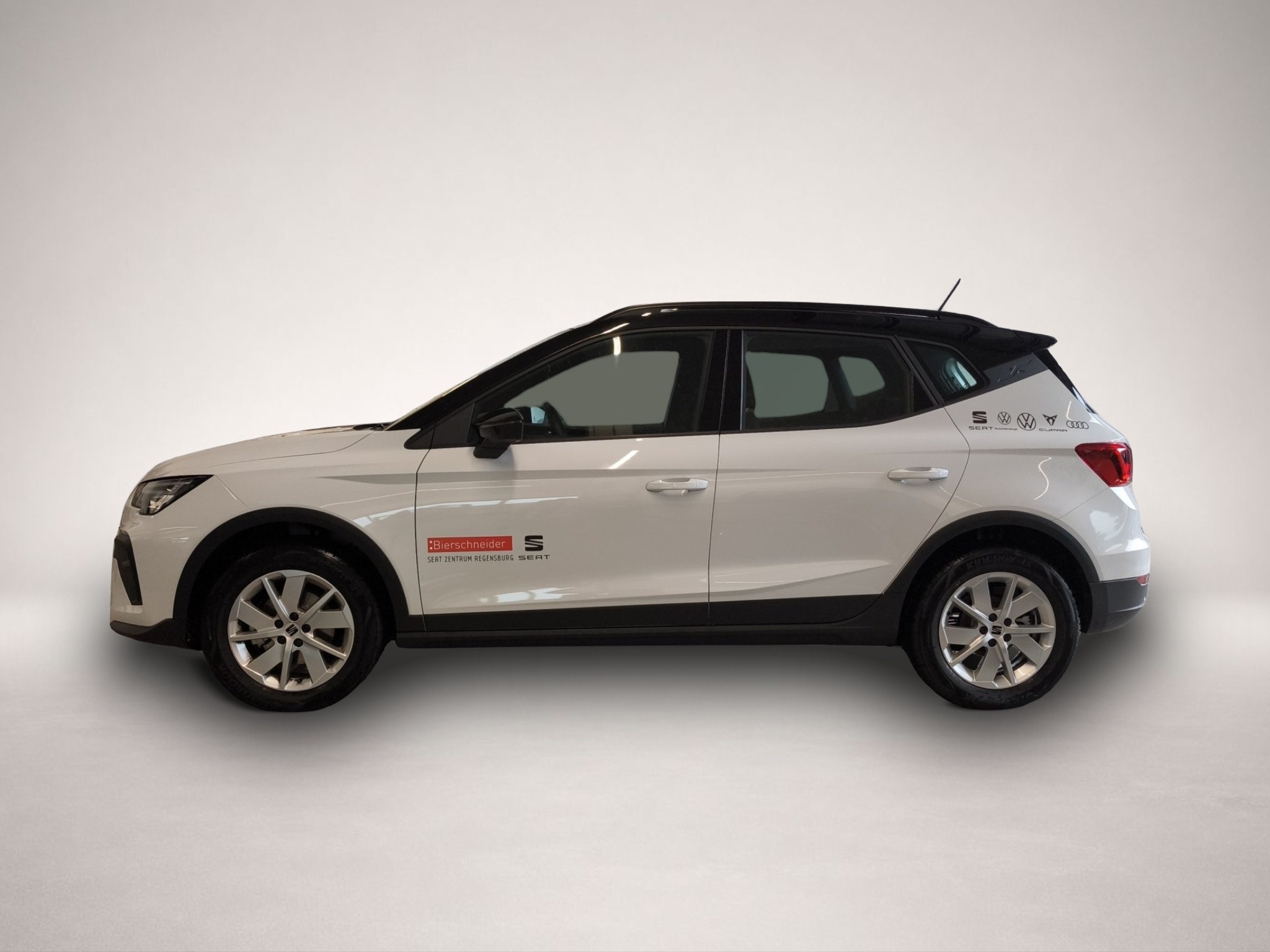 Seat Arona (04/2026, Benzin)