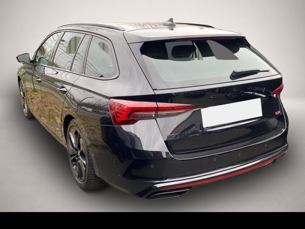 Skoda Octavia (06/2025, Benzin)