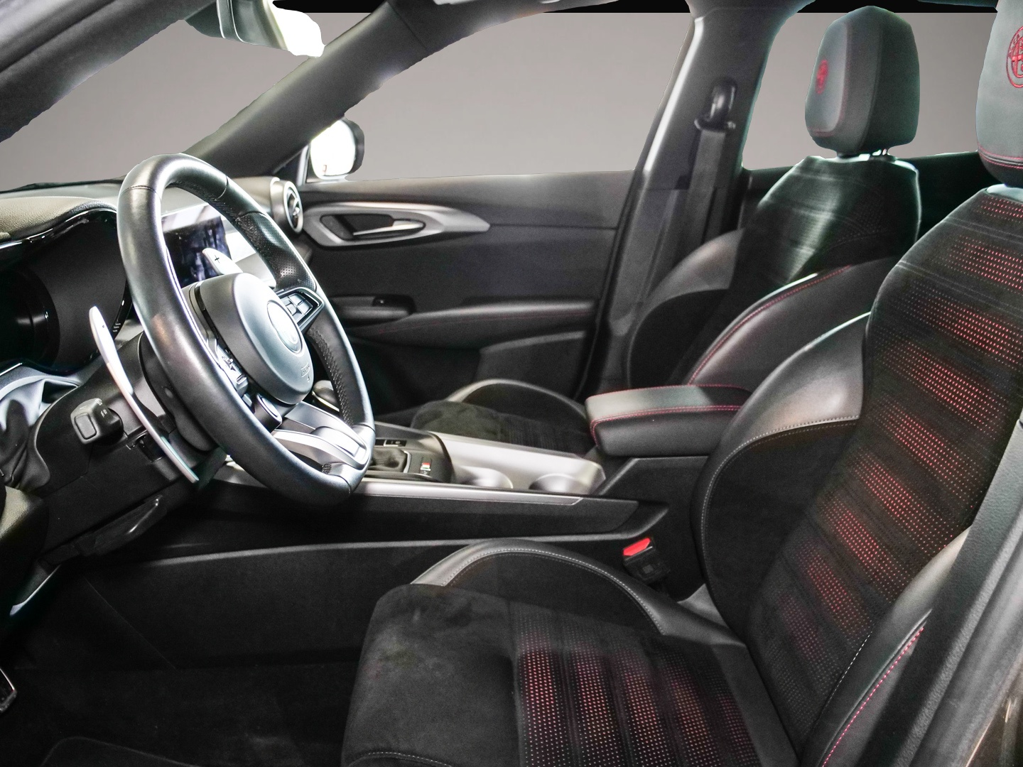 Alfa-Romeo Tonale (02/2023, Benzin)