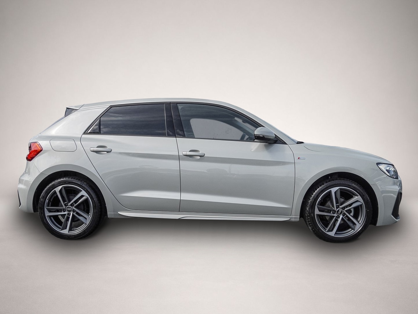 Audi A1 (07/2025, Benzin)