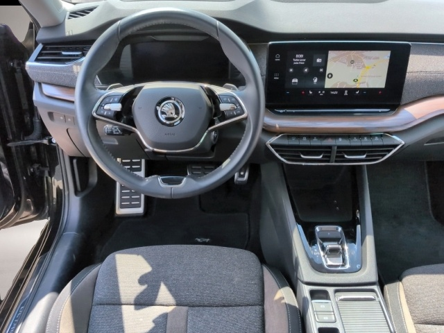 Skoda Octavia (03/2023, Benzin)