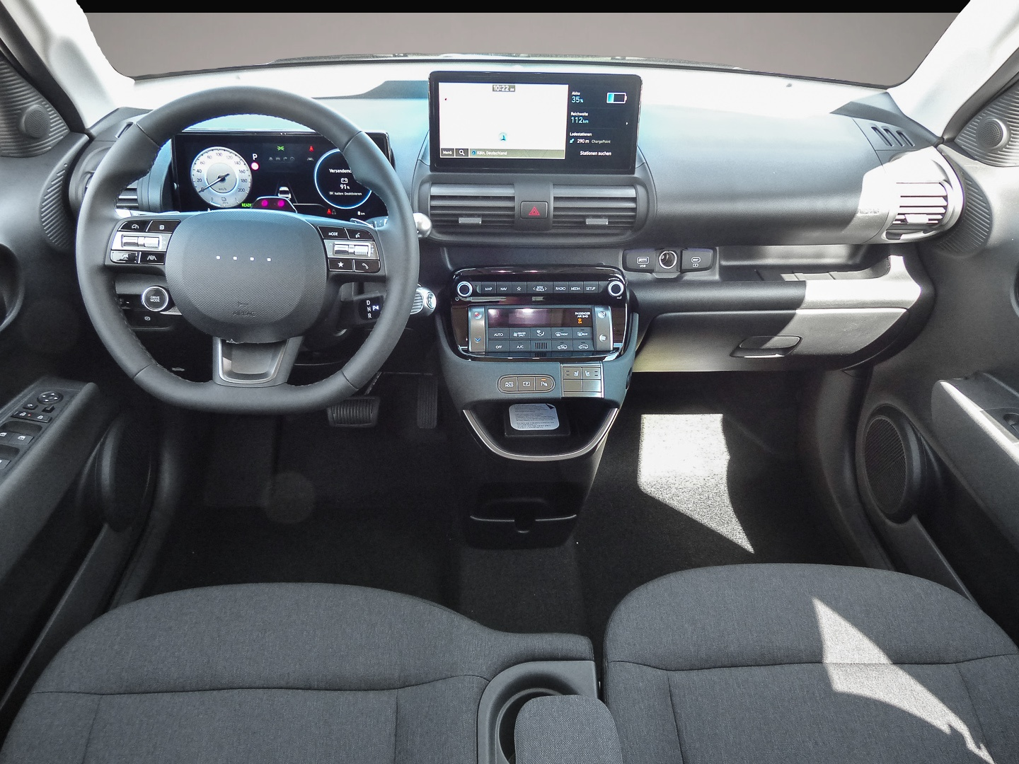 Hyundai INSTER (, ELECTRIC)