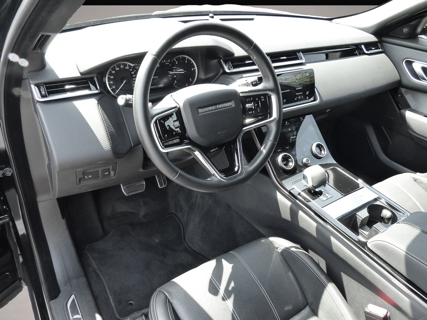 Land-Rover Range Rover Velar (02/2024, )