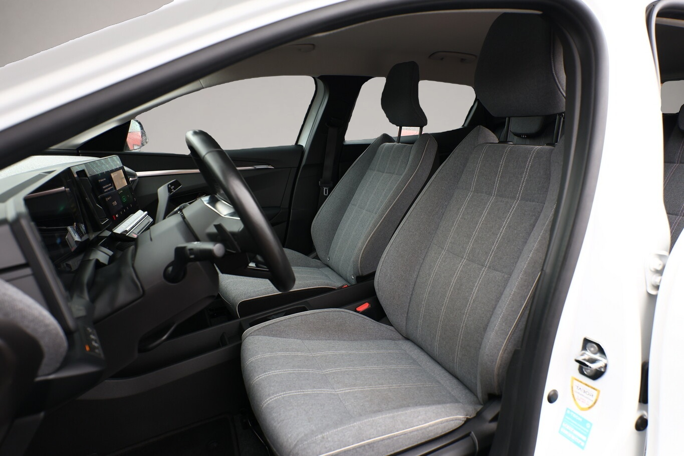 Renault Megane E-TECH (12/2022, ELECTRIC)