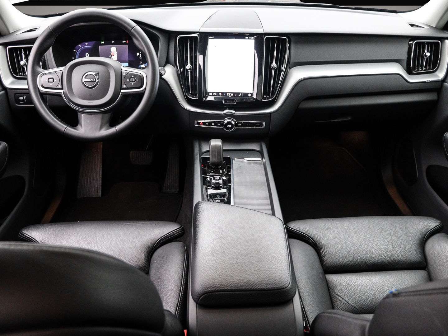 Volvo XC60 (05/2022, Benzin)