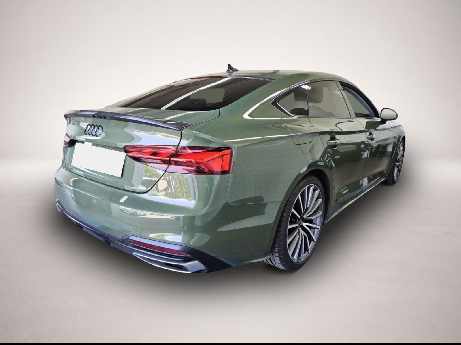 Audi A5 (06/2023, Benzin)