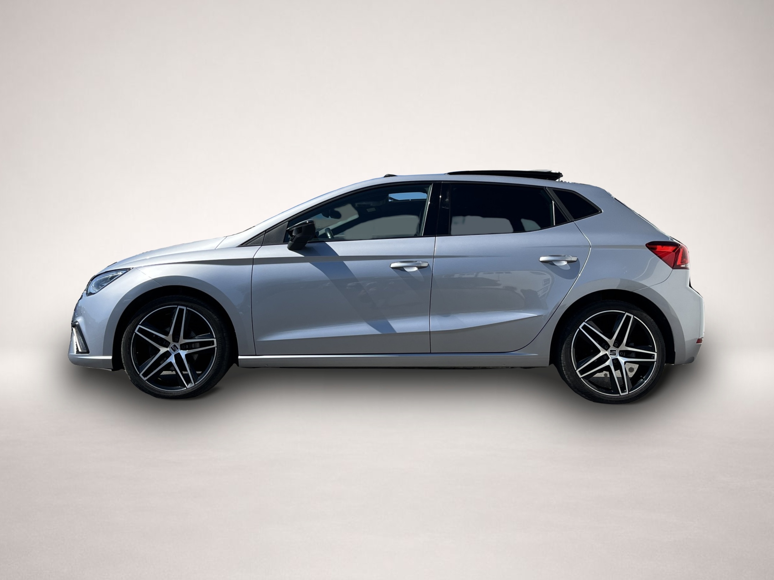 Seat Ibiza (12/2021, Benzin)