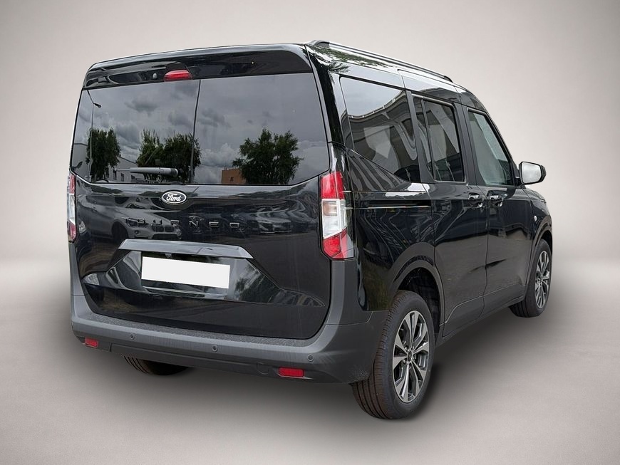 Ford Tourneo Courier (06/2026, Benzin)