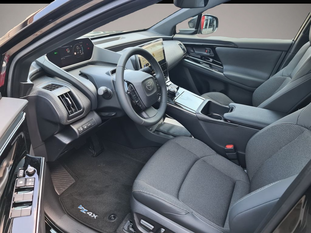 Toyota bZ4X (05/2023, ELECTRIC)