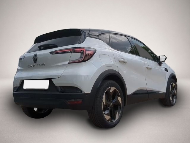 Renault Captur (10/2025, Benzin)