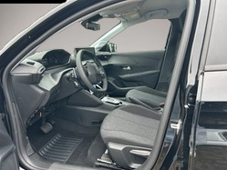 Peugeot 208 (08/2025, Benzin)