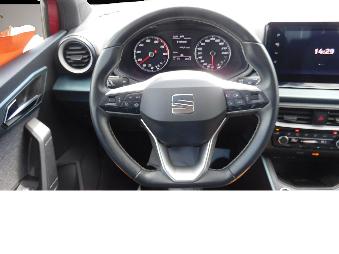 Seat Arona (02/2023, Benzin)