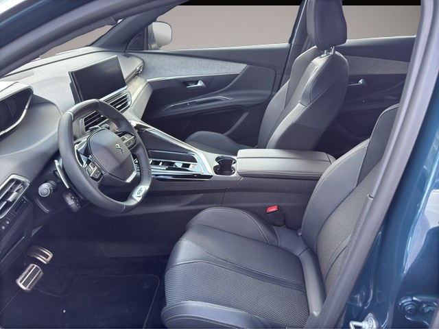 Peugeot 3008 (01/2024, Benzin)