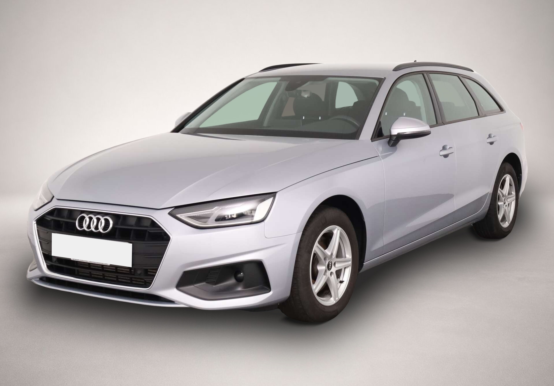 Audi A4 (07/2021, Benzin)