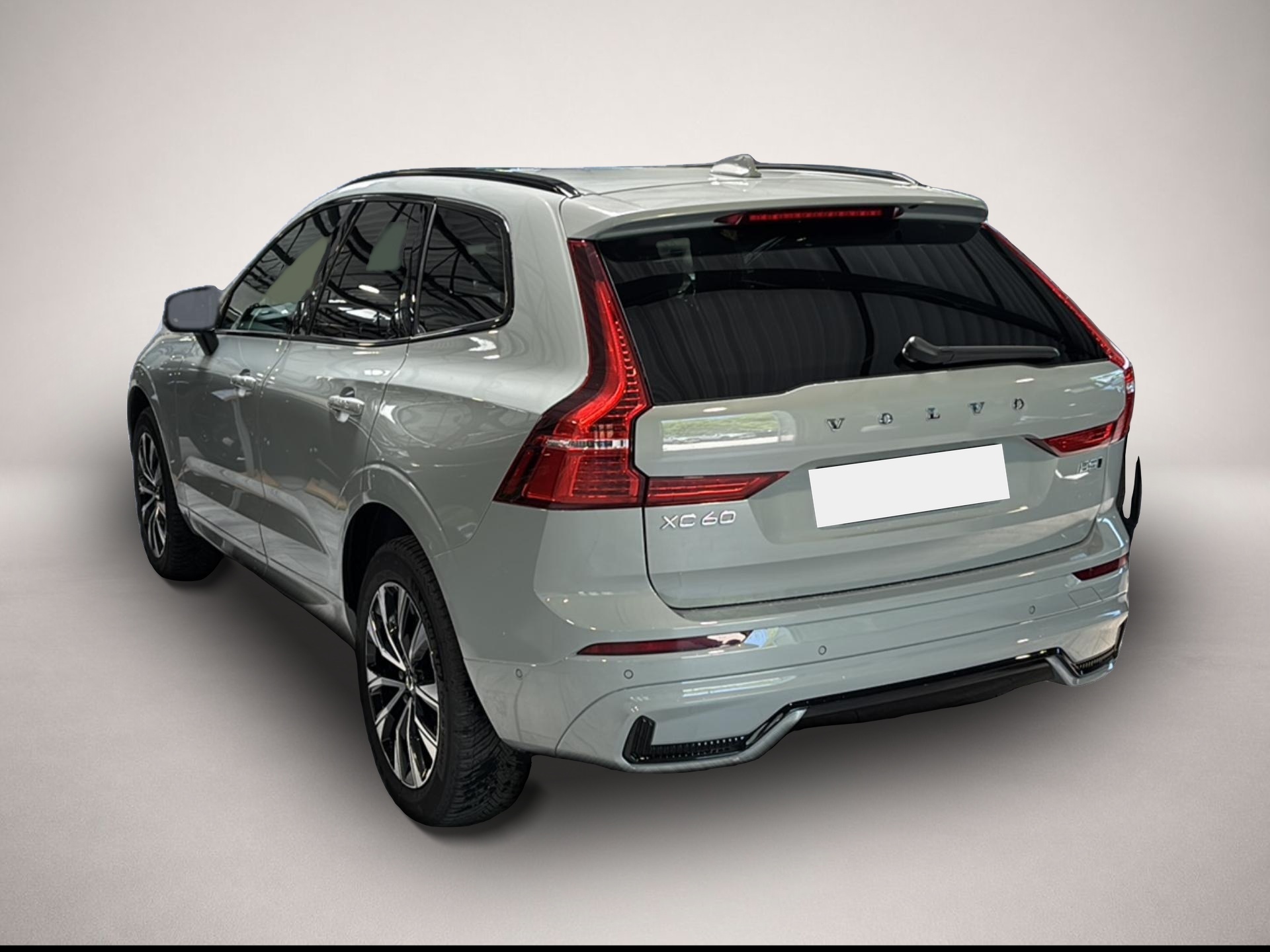 Volvo XC60 (02/2025, Benzin)