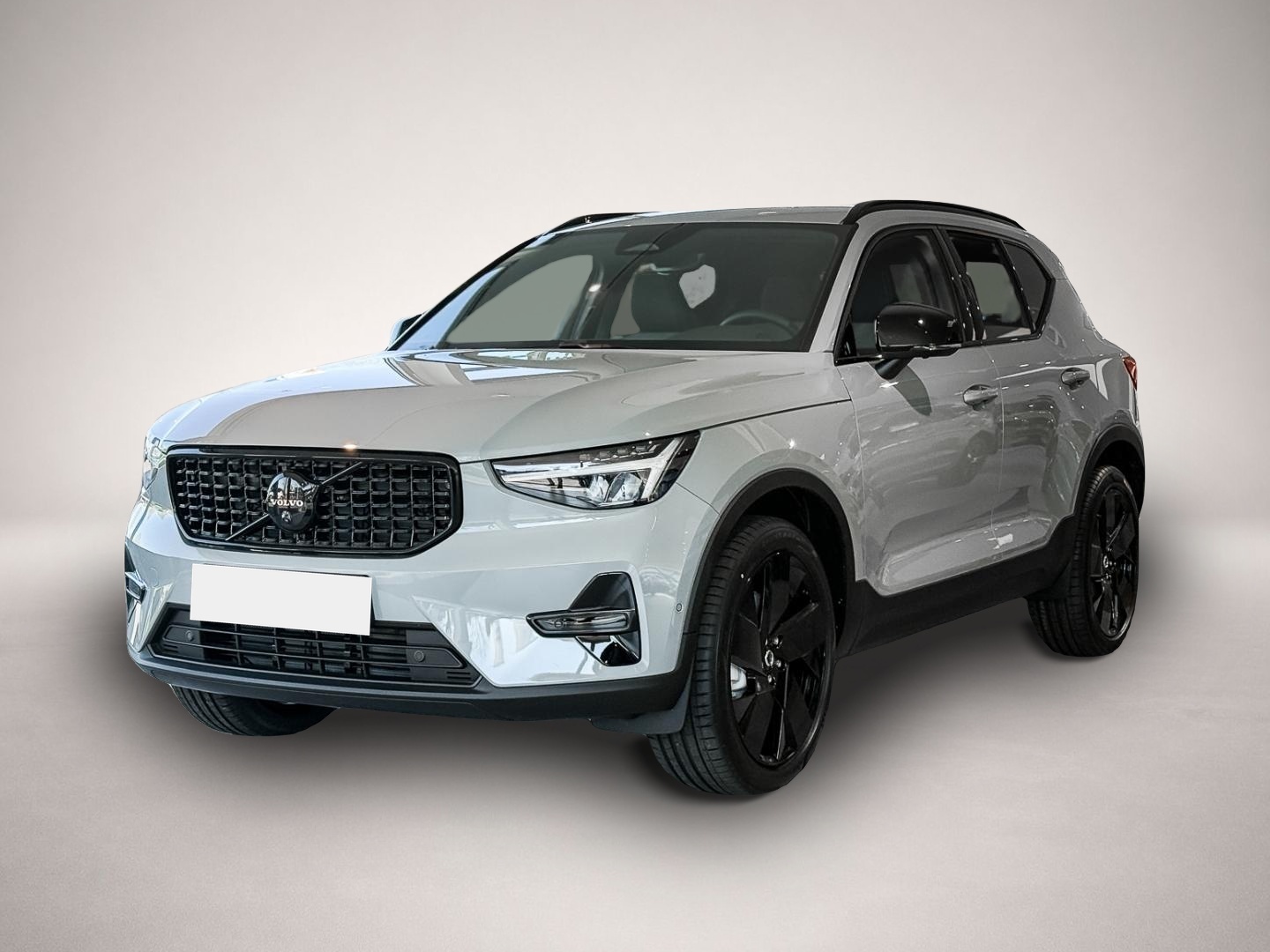 Volvo XC40 (01/2026, Benzin)