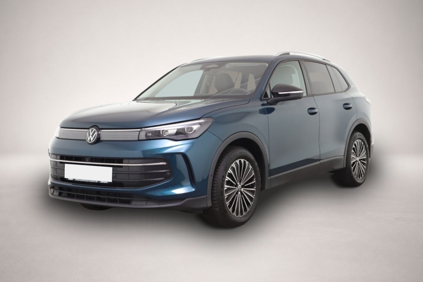 Volkswagen Tiguan (08/2025, Benzin)