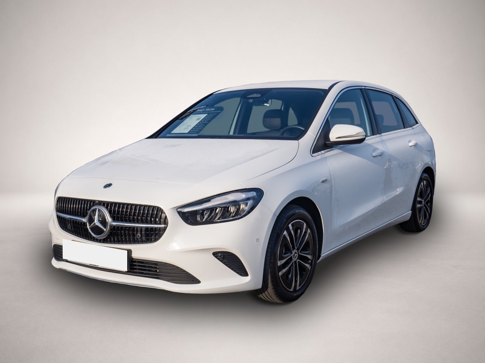 Mercedes-Benz B 250 (04/2025, Hybrid (Benzin/Elektro))