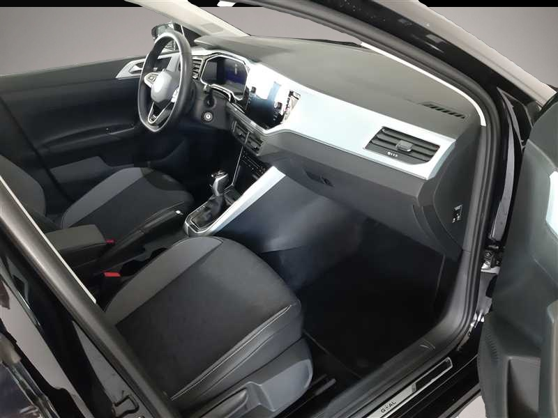 Volkswagen Polo (12/2024, Benzin)