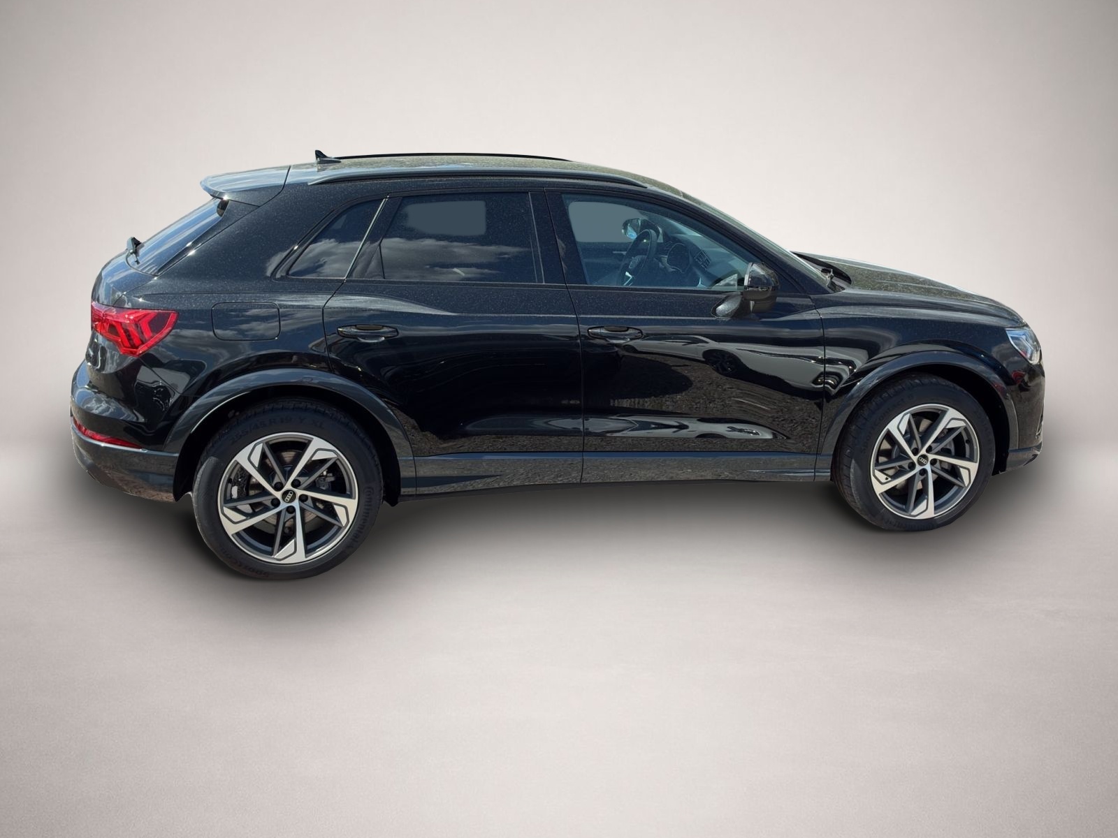 Audi Q3 (10/2025, )