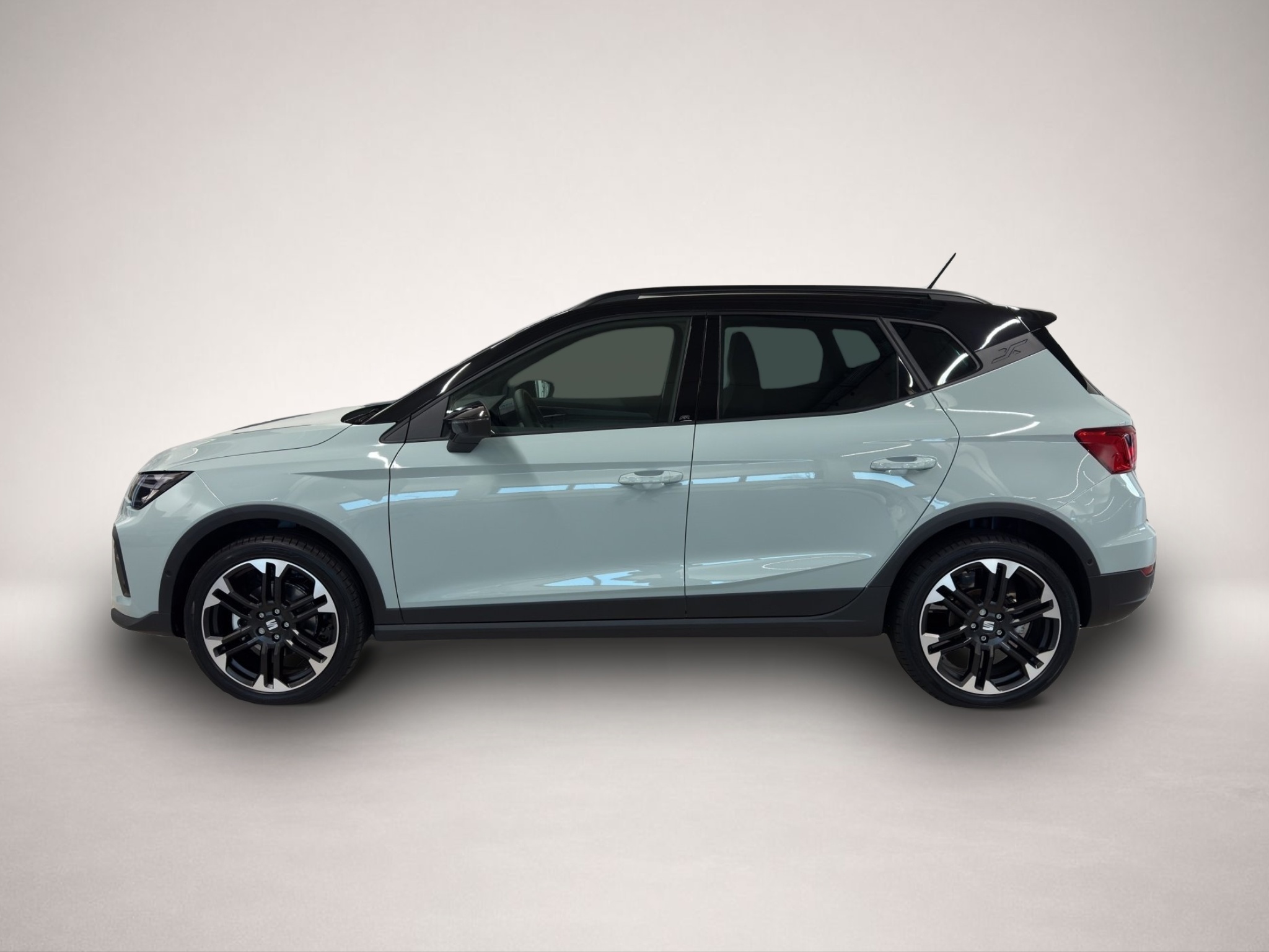 Seat Arona (, Benzin)