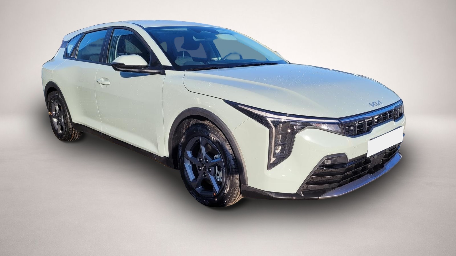 Kia K4, image 3 of 7