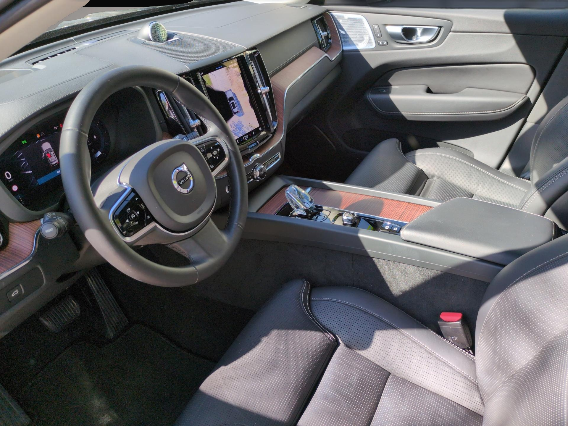 Volvo XC60 (11/2023, Diesel)