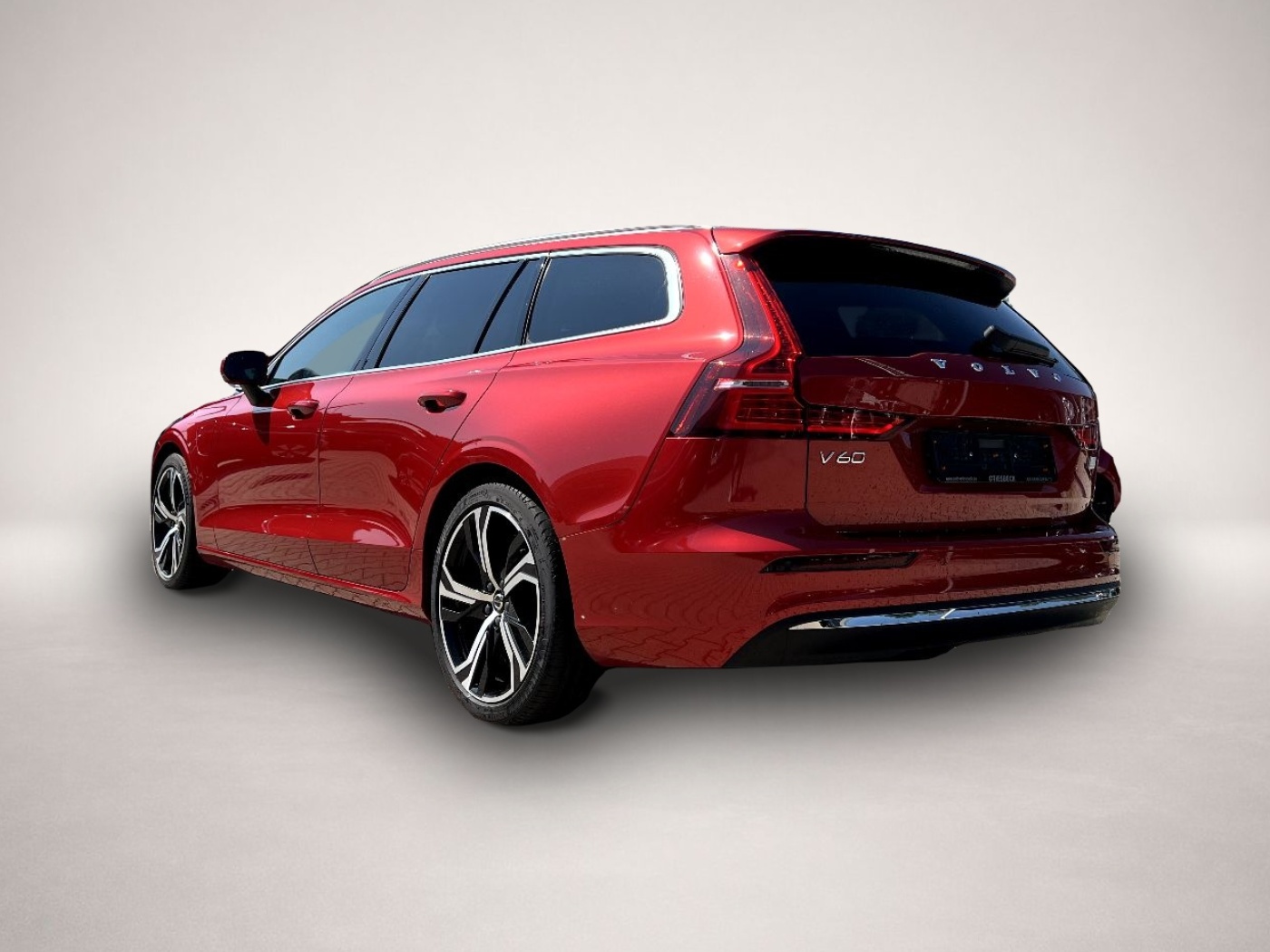 Volvo V60 (03/2023, )