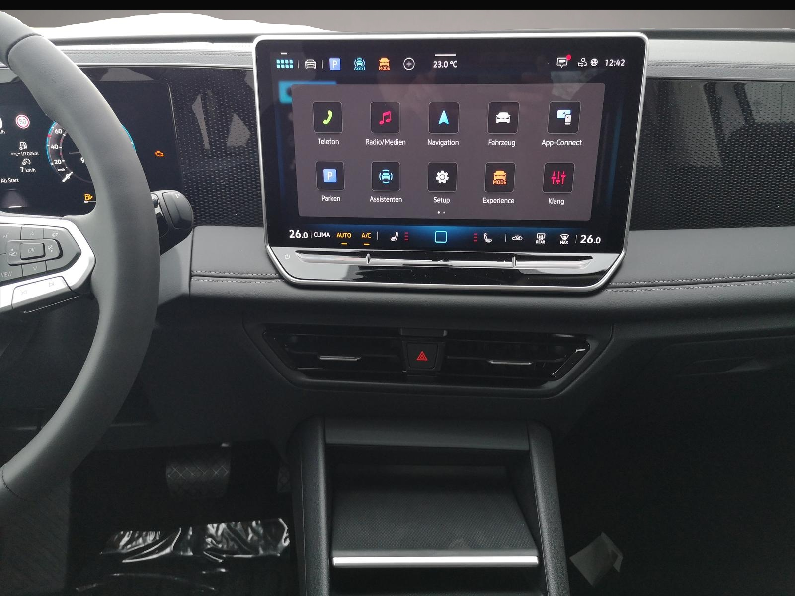 Volkswagen Tiguan (06/2026, Benzin)