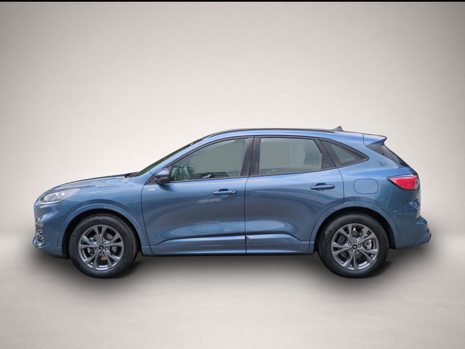 Ford Kuga (09/2023, Benzin)