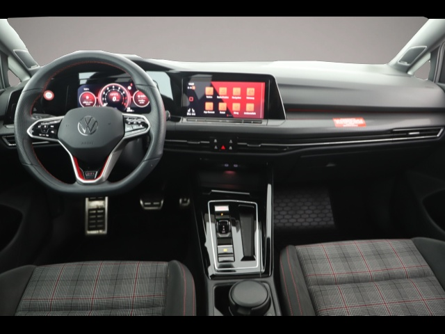 Volkswagen Golf (08/2024, )