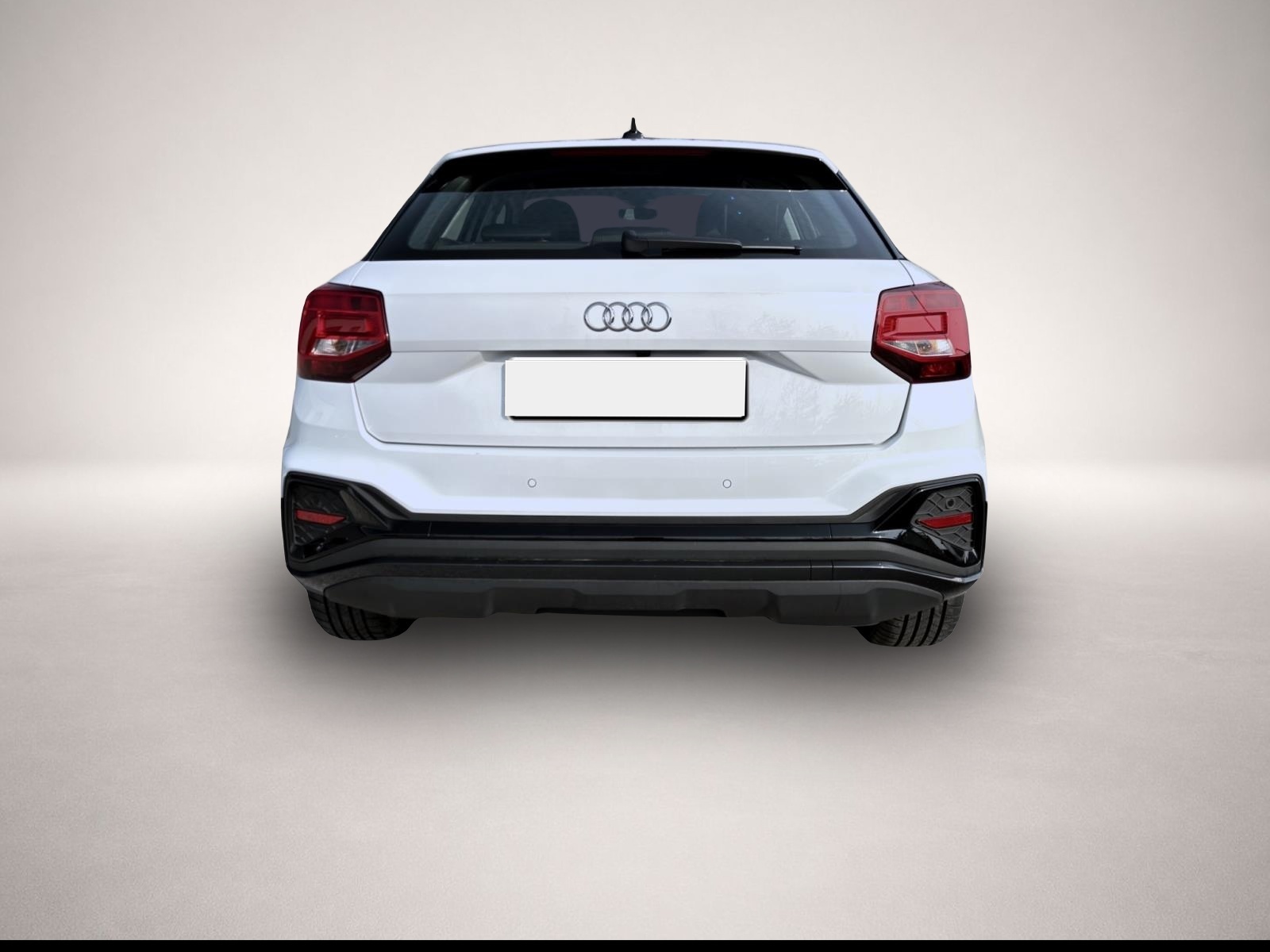 Audi Q2 (12/2023, Benzin)