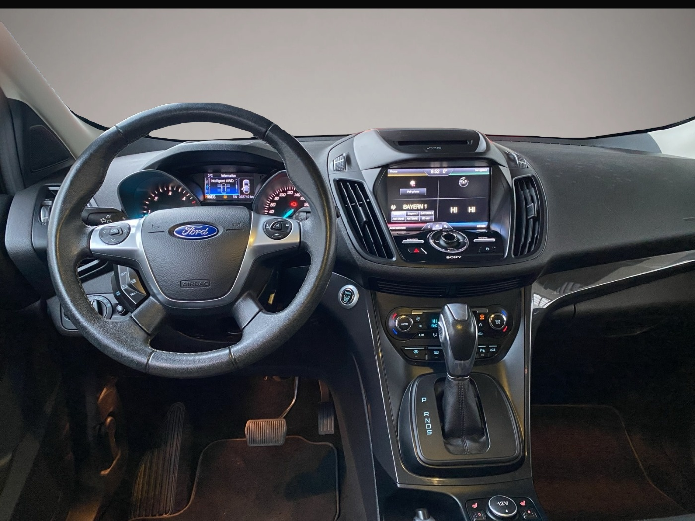 Ford Kuga (03/2016, )