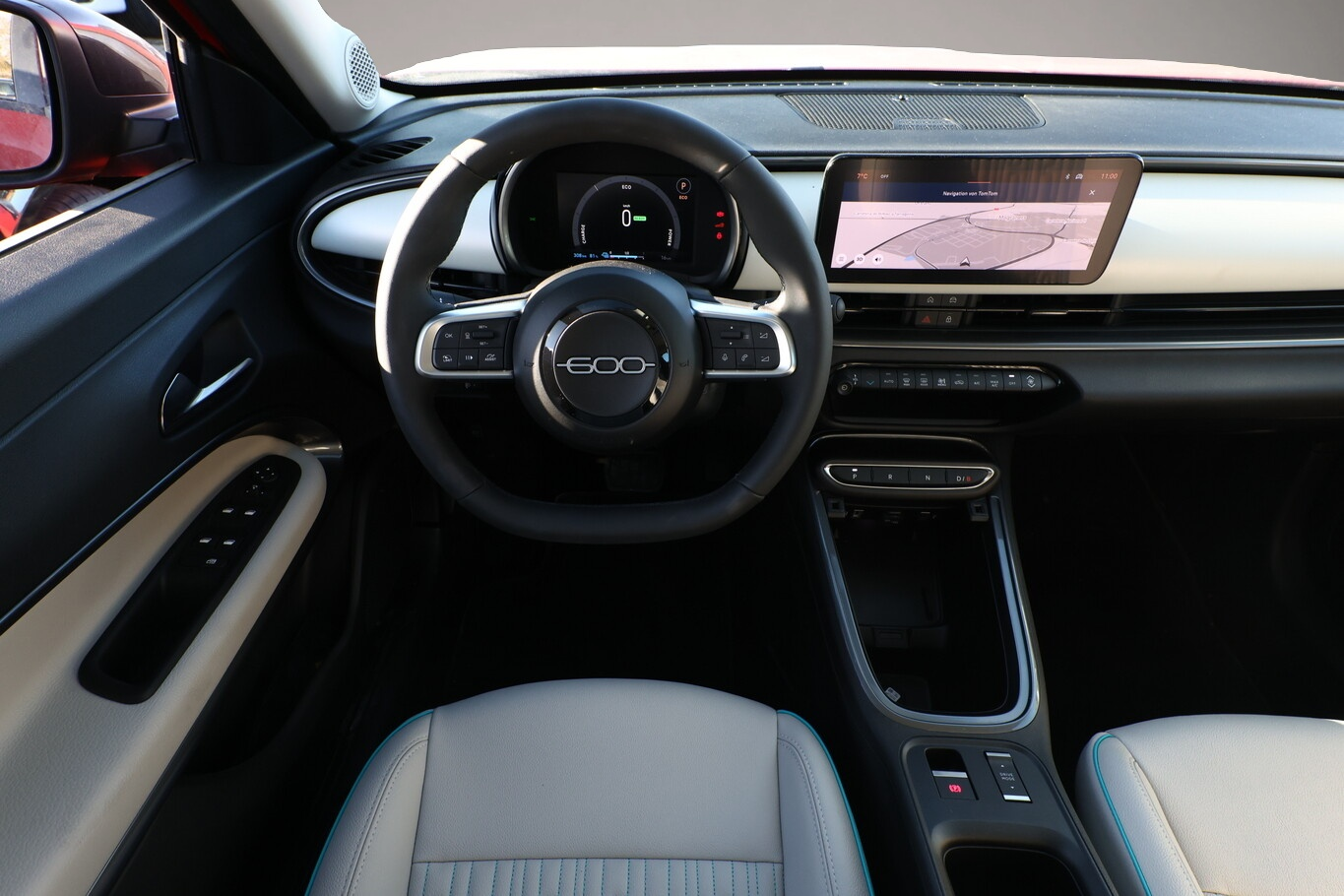 Fiat 600 (07/2025, ELECTRIC)