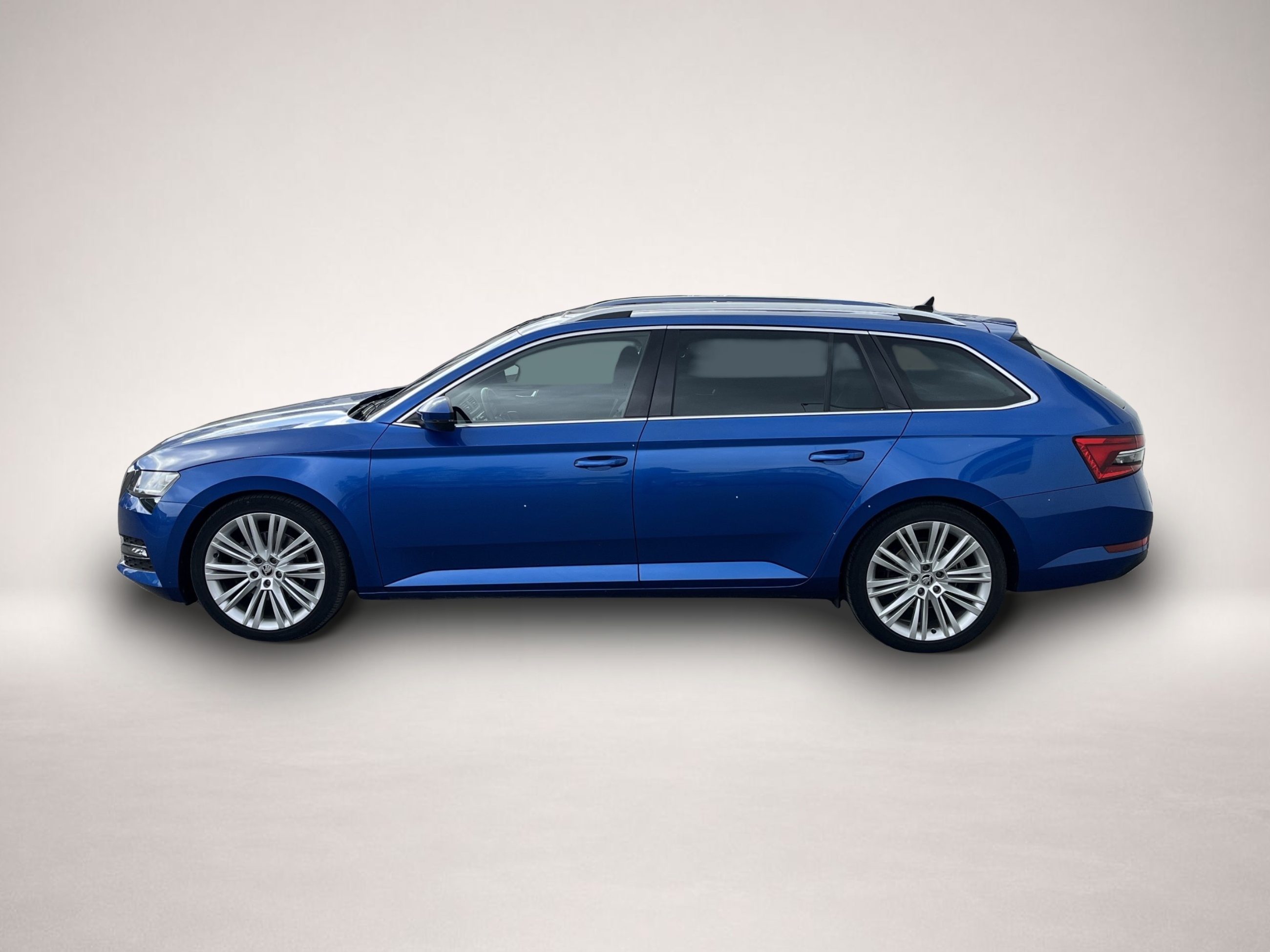 Skoda Superb (12/2021, Diesel)