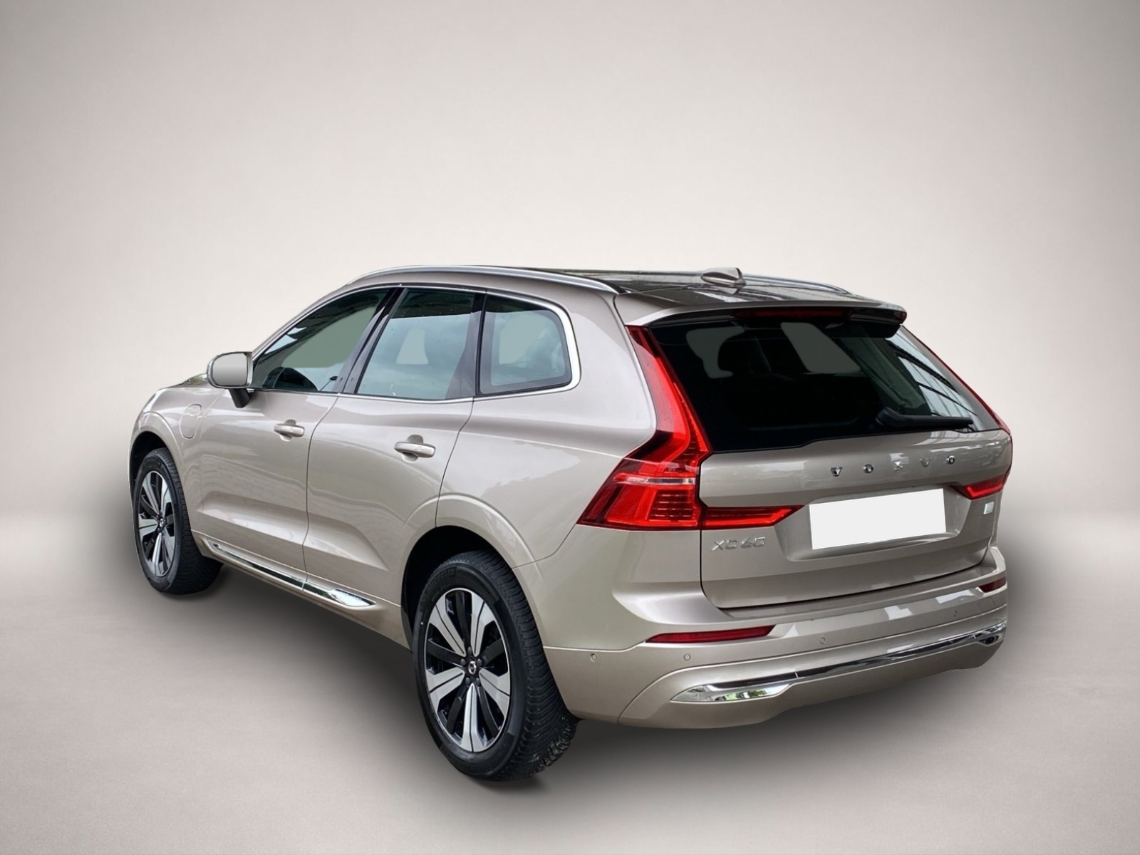 Volvo XC60 (06/2023, )