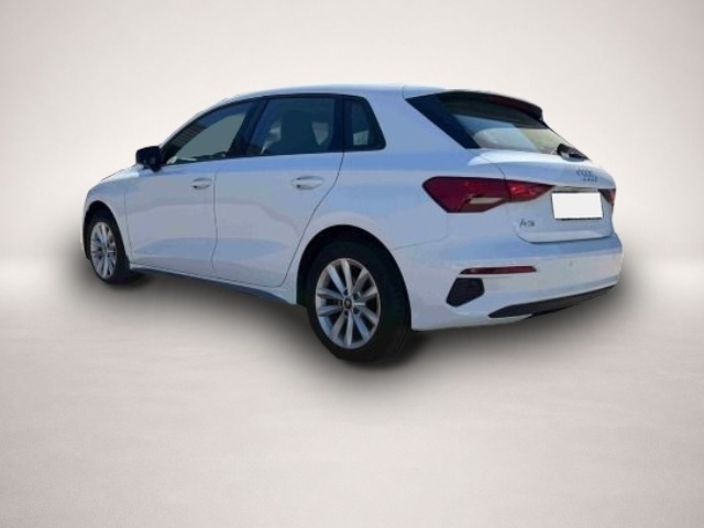 Audi A3 (03/2022, Benzin)