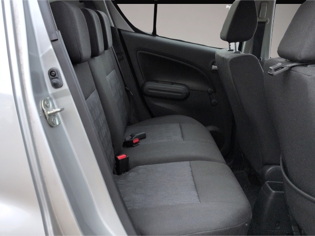 Suzuki Splash (06/2010, Benzin)