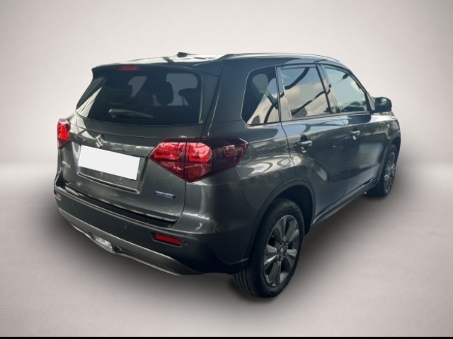 Suzuki Vitara (06/2026, Benzin)