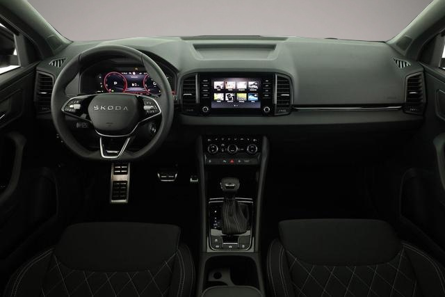 Skoda Karoq (03/2026, Benzin)