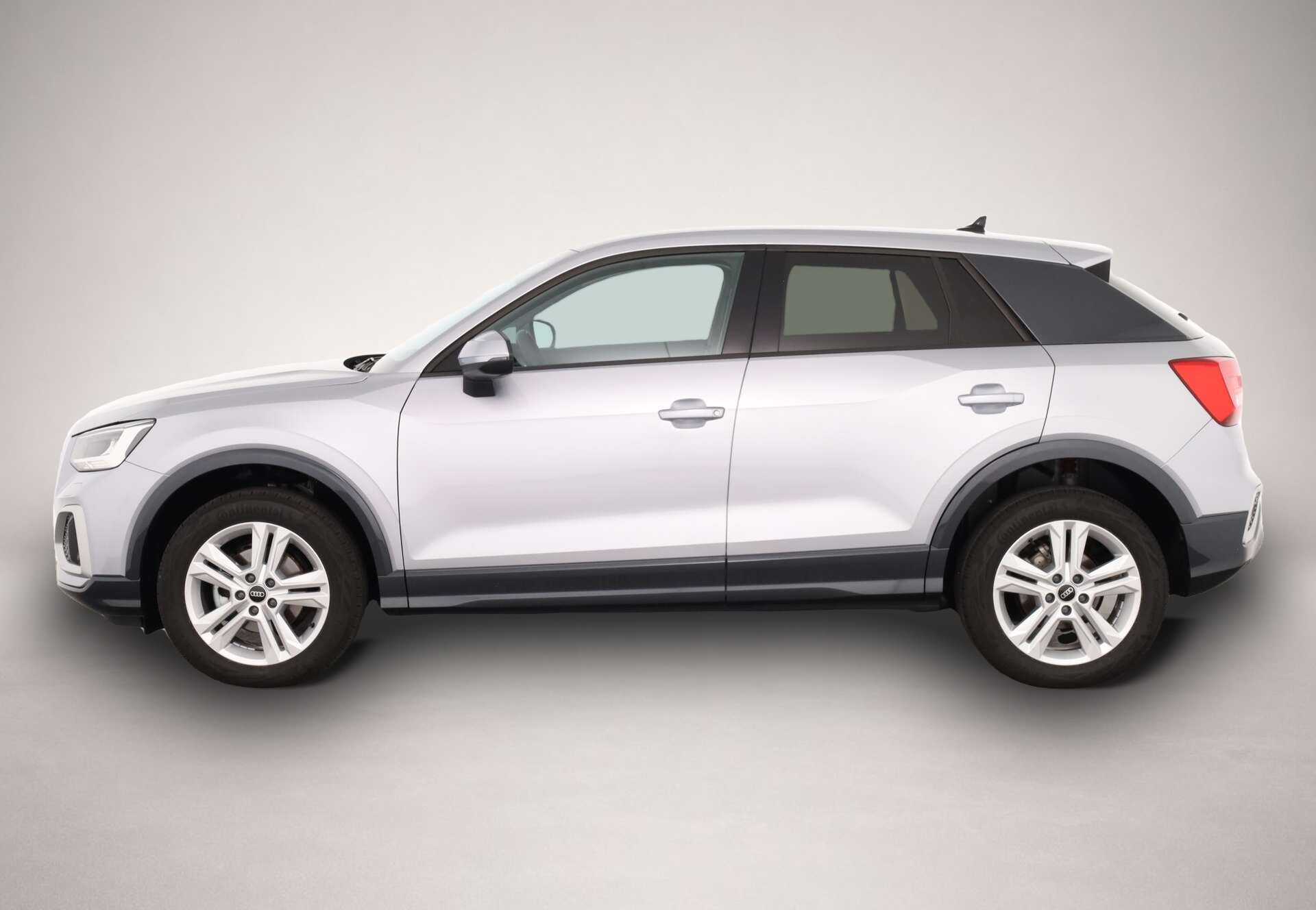 Audi Q2 (09/2025, Benzin)